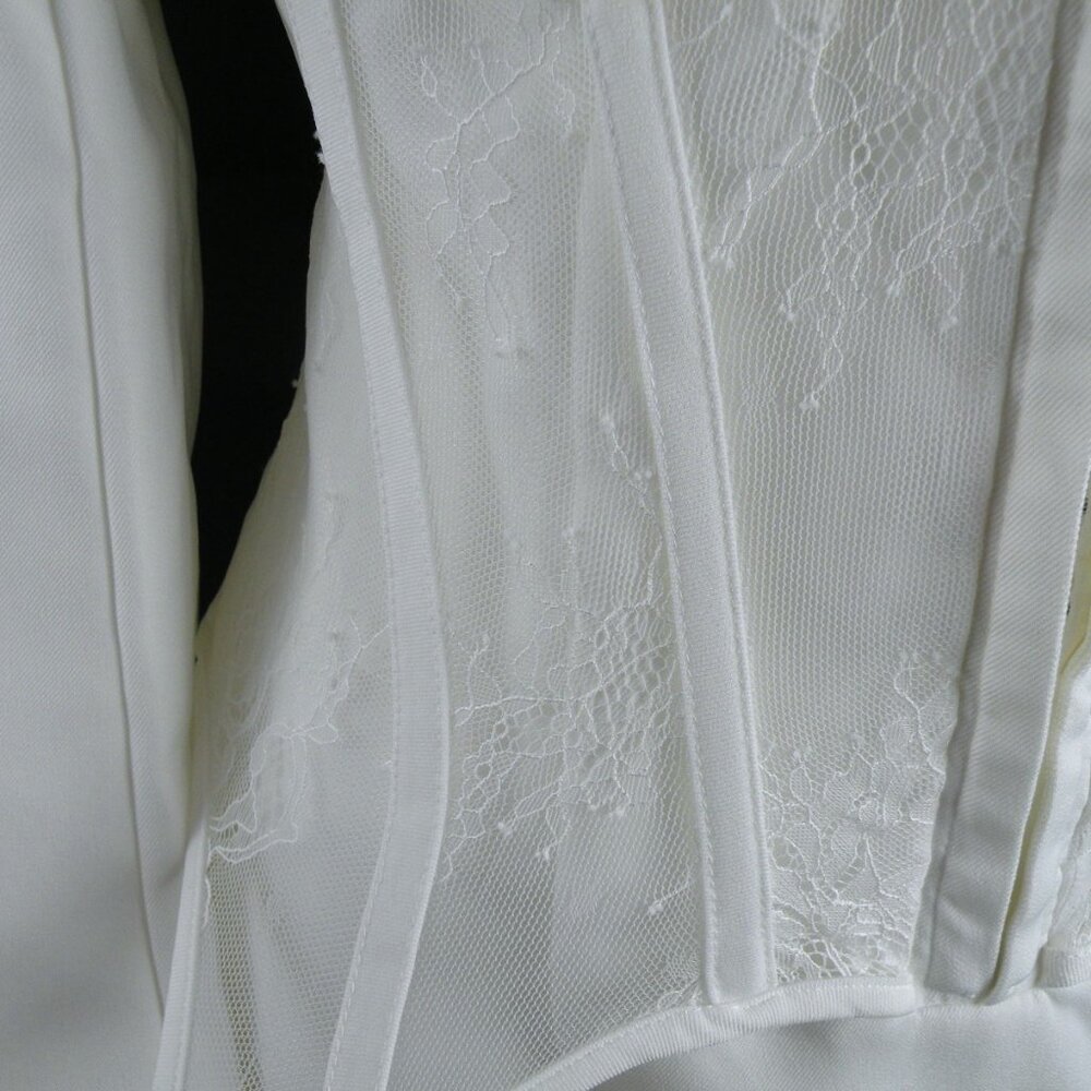 NWT Pretty Little Thing Premium White Lace Corset Detail Blazer Dress 12 - Picture 4 of 9